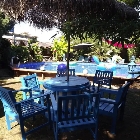 D'hotes La Maison Bleue *